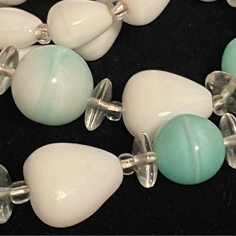 Vintage Art Deco Poured Glass Bead Czech Necklace